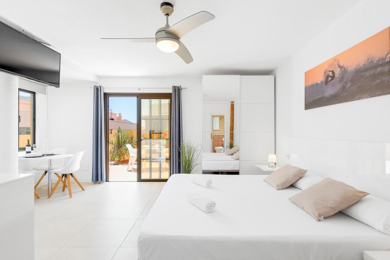 Medano4You White Dream Penthouse El Medano  Bagian luar foto